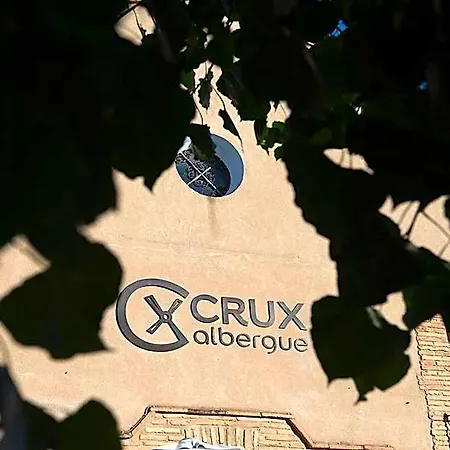 Отель Crux *